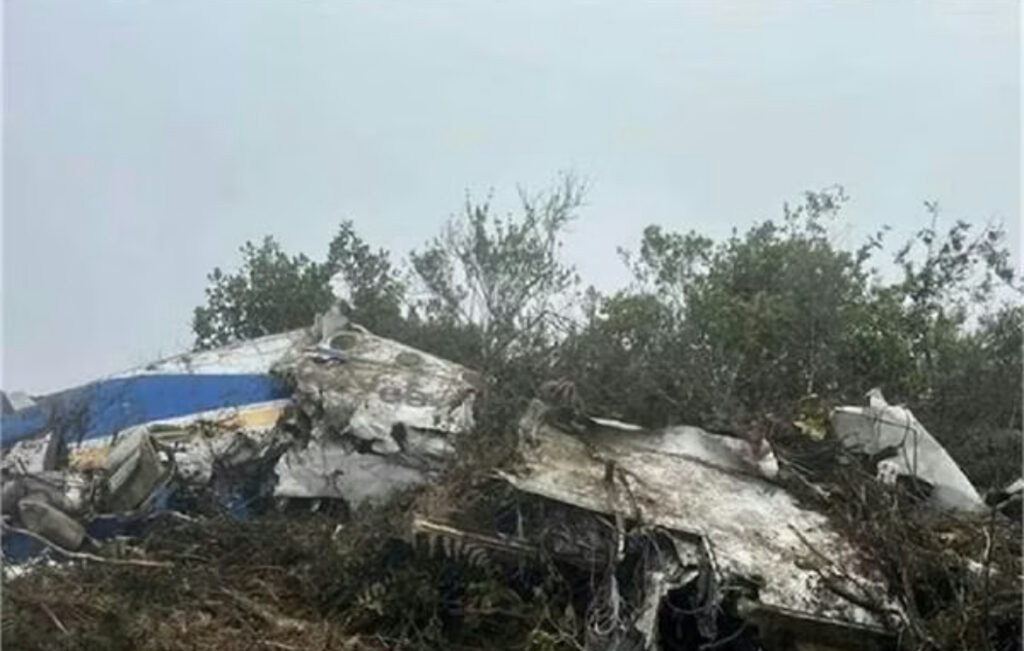 Plane Crash: ਇੱਕ ਹੋਰ ਭਿਆਨਕ ਵਿਮਾਨ ਹਾਦਸਾ, ਪਲੈਨ ਕ੍ਰੈਸ਼ ਵਿੱਚ ਸਾਂਸਦ ਸਮੇਤ 15 ਲੋਕਾਂ ਦੀ ਹੋਈ ਮੌਤ
