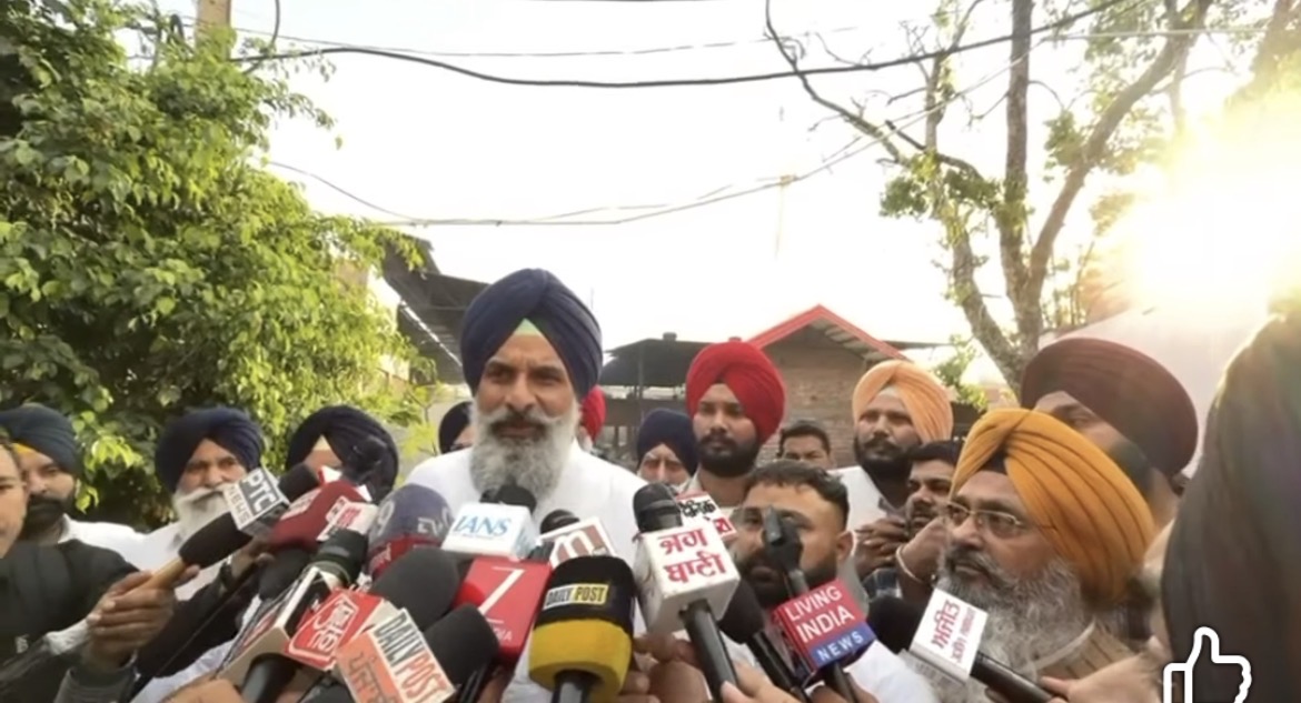 👉ਪੰਜਾਬ ਸਰਕਾਰ ਨੇ ਮੰਤਰੀ ਲਾਲਜੀਤ ਭੁੱਲਰ ਨੂੰ ਬਚਾਉਣ ਲਈ COVER UP OPERATION ਸ਼ੁਰੂ ਕਰ ਲਿਆ ਹੈ।