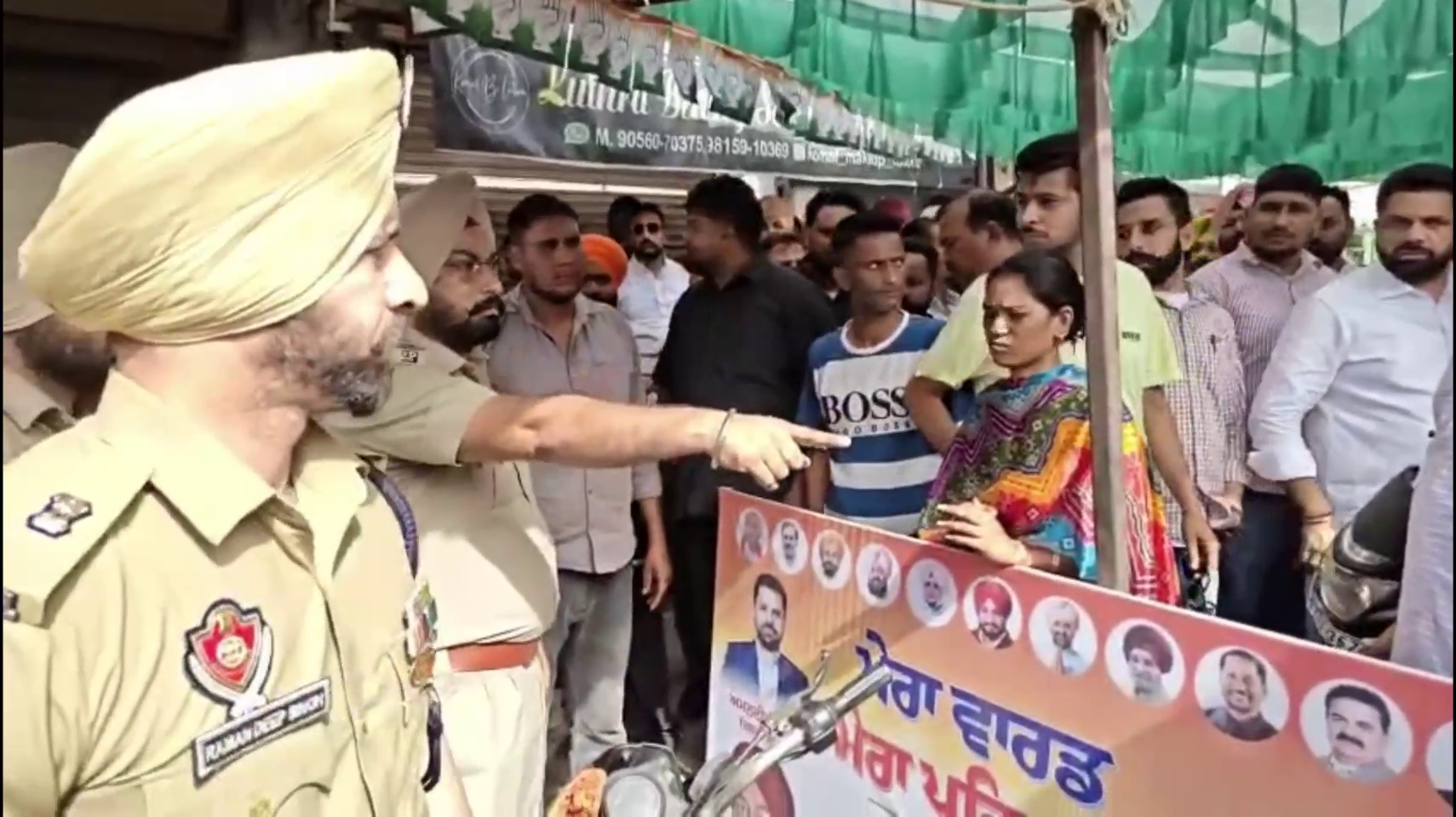ਬਟਾਲਾ ਨਗਰ ਨਿਗਮ ਚੋਣਾਂ ਦੌਰਾਨ ਪੋਸਟਰ ਲਗਾਉਣ ਨੂੰ ਲੈ ਕੇ ‘ਆਪ’ ਤੇ ਕਾਂਗਰਸ ਵਰਕਰਾਂ ਵਿਚਾਲੇ ਹੰਗਾਮਾ