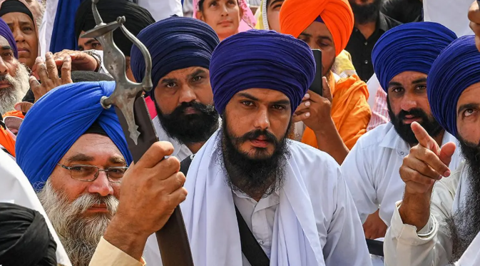 ਅੰਮ੍ਰਿਤਪਾਲ ਸਿੰਘ ਨੂੰ ਅਦਾਲਤ ਤੋਂ ਰਾਹਤ, ਬਿਮਾਰ ਦਾਦੀ ਨਾਲ 10 ਮਿੰਟ ਵੀਡੀਓ ਕਾਲ ਦੀ ਮਿਲੀ ਇਜਾਜ਼ਤ