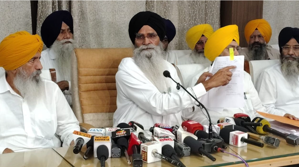 ਚਾਵਲਾ ਮਾਮਲੇ 'ਚ SGPC ਦੀ ਮੁੱਢਲੀ ਰਿਪੋਰਟ , ਸਰਾਂ ਦੇ ਰਜਿਸਟਰ ਦੀਆਂ ਐਂਟਰੀਆਂ 'ਤੇ ਵੱਡੇ ਦਾਅਵੇ